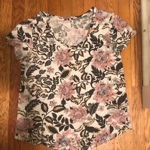 Flower tee